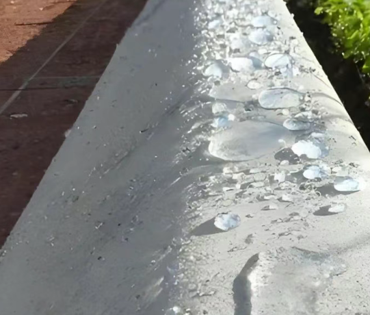 鼎湖硅烷浸渍涂料在混凝土保护中的应用