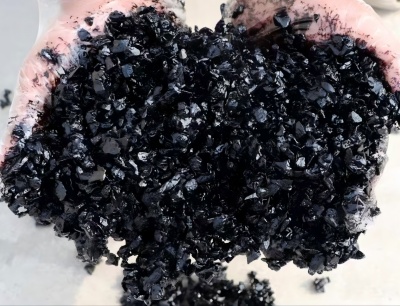 鼎湖沥青冷补料（沥青砂）的优势特点与施工流程解析